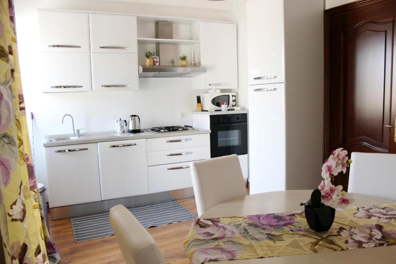 Casanova Appartement Alba  Buitenkant foto
