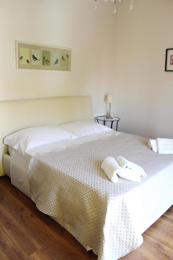 Casanova Appartement Alba  Buitenkant foto