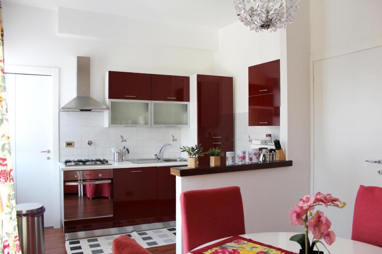 Casanova Appartement Alba  Buitenkant foto